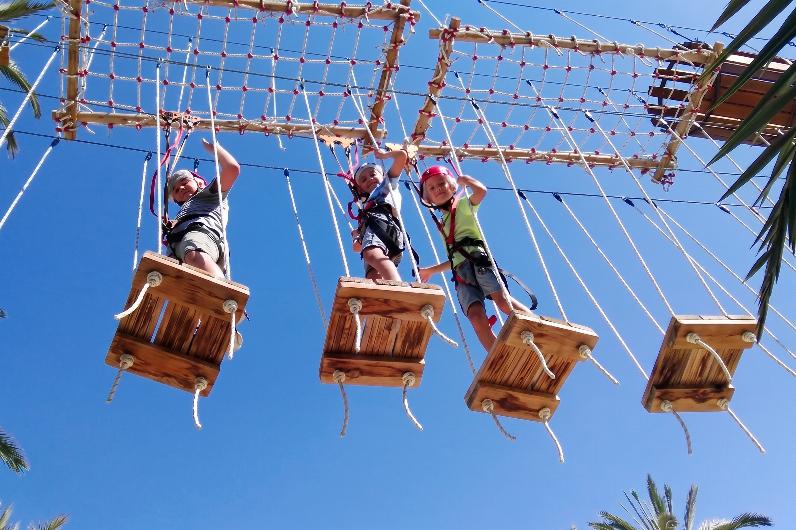 Celebración de cumpleaños infantil en el parque multiaventura de Elche